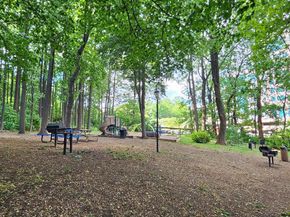 8340 Greensboro Drive 625, Mclean VA 22102