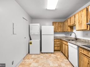 8340 Greensboro Drive 625, Mclean VA 22102