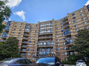 8340 Greensboro Drive 625, Mclean VA 22102