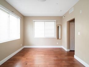 906 N 16TH Street 3R, Philadelphia PA 19130