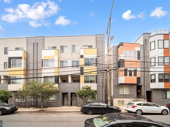 906 N 16TH Street 3R, Philadelphia PA 19130