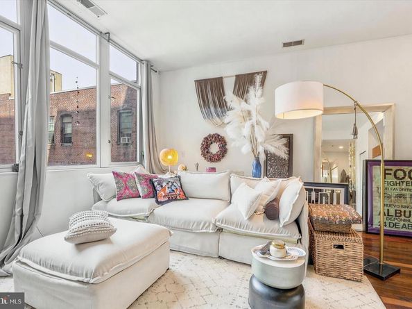 1101 Locust Street 6K, Philadelphia PA 19107