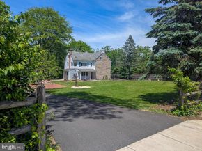 1390 Cinnamon Drive, Fort Washington PA 19034