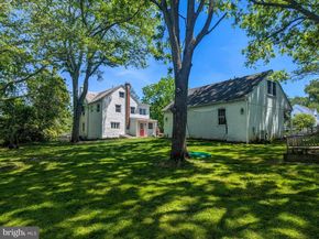 1390 Cinnamon Drive, Fort Washington PA 19034