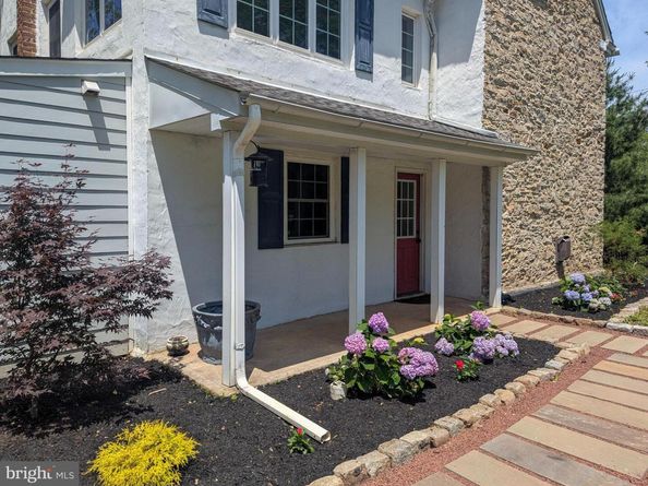 1390 Cinnamon Drive, Fort Washington PA 19034