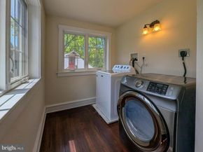 1390 Cinnamon Drive, Fort Washington PA 19034