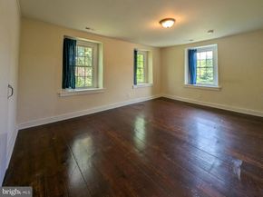 1390 Cinnamon Drive, Fort Washington PA 19034