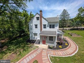 1390 Cinnamon Drive, Fort Washington PA 19034