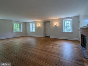 1390 Cinnamon Drive, Fort Washington PA 19034