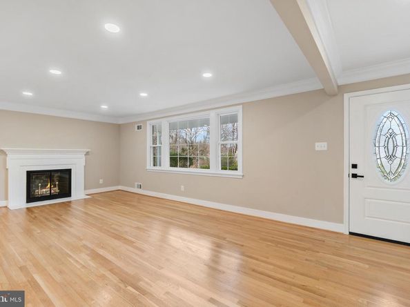 6216 Massachusetts Avenue, Bethesda MD 20816