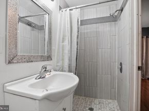 720 Kedron Avenue, Morton PA 19070