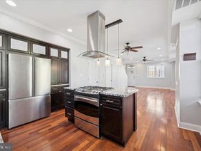 389 Conarroe Street, Philadelphia PA 19128