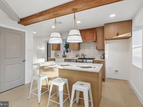 614 Foxcroft Road, Elkins Park PA 19027