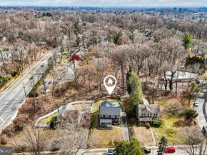 614 Foxcroft Road, Elkins Park PA 19027