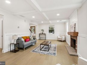 614 Foxcroft Road, Elkins Park PA 19027