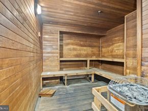 1530 Key Boulevard 1017, Arlington VA 22209