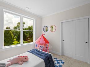 649 Provident Rd, Southampton PA 18966