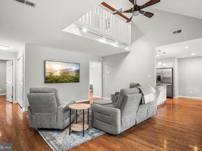 4 Comly Court, Flourtown PA 19031