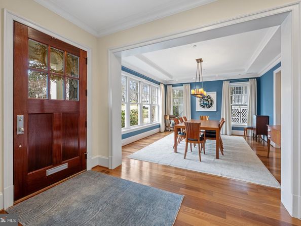 4822 Drummond Avenue, Chevy Chase MD 20815