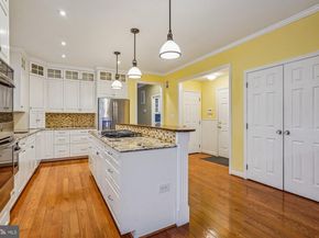 20338 Cliftons Point Street, Potomac Falls VA 20165