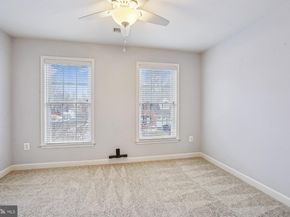 20338 Cliftons Point Street, Potomac Falls VA 20165