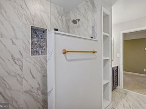 20338 Cliftons Point Street, Potomac Falls VA 20165