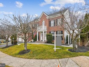 20338 Cliftons Point Street, Potomac Falls VA 20165