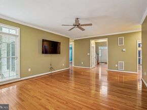 20338 Cliftons Point Street, Potomac Falls VA 20165