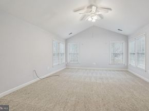 20338 Cliftons Point Street, Potomac Falls VA 20165