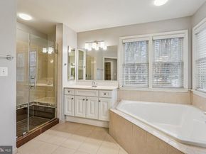 20338 Cliftons Point Street, Potomac Falls VA 20165