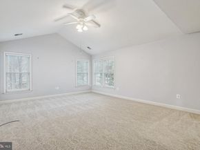 20338 Cliftons Point Street, Potomac Falls VA 20165