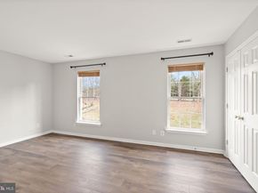 21147 Brookside Lane, Sterling VA 20165