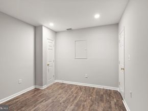 21147 Brookside Lane, Sterling VA 20165