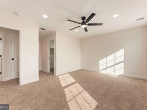 122 Ivy Hill Road, Levittown PA 19057