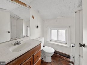 71-73 W Central Avenue, Paoli PA 19301