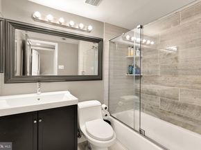 1245 13TH Street NW 1012, Washington DC 20005