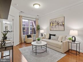 2101 N Monroe Street 212, Arlington VA 22207