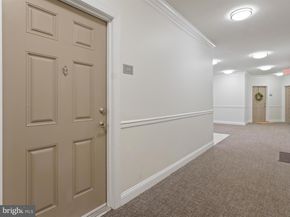 2101 N Monroe Street 212, Arlington VA 22207