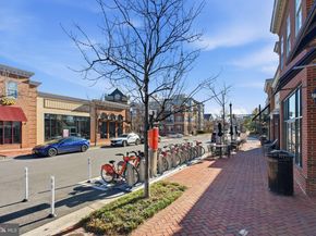 1120 Powhatan Street, Alexandria VA 22314