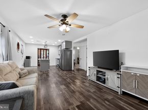 909 Third Avenue, Croydon PA 19021