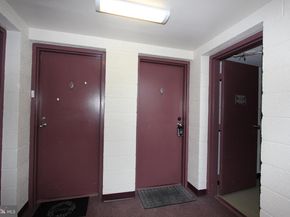 7354 Lee Highway T2, Falls Church VA 22046