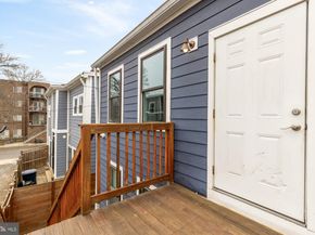 1605 F Street NE 4, Washington DC 20002