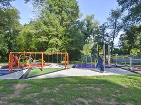 4007 1st Street SW, Washington DC 20032