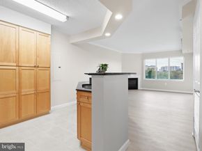 3101 N Hampton Drive 1005, Alexandria VA 22302