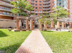 3101 N Hampton Drive 1005, Alexandria VA 22302