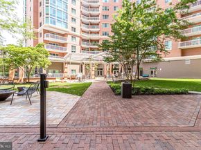 3101 N Hampton Drive 1005, Alexandria VA 22302