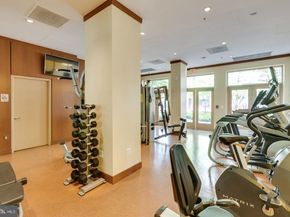 3101 N Hampton Drive 1005, Alexandria VA 22302