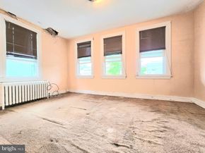 613 Roxboro Place NW, Washington DC 20011