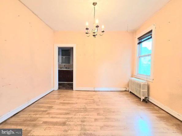613 Roxboro Place NW, Washington DC 20011