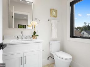 6818 Barrett Road, Falls Church VA 22042